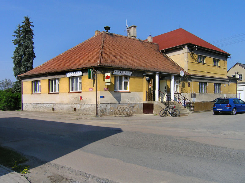 Soubor:Přezletice, Na Náměstí Pub.jpg