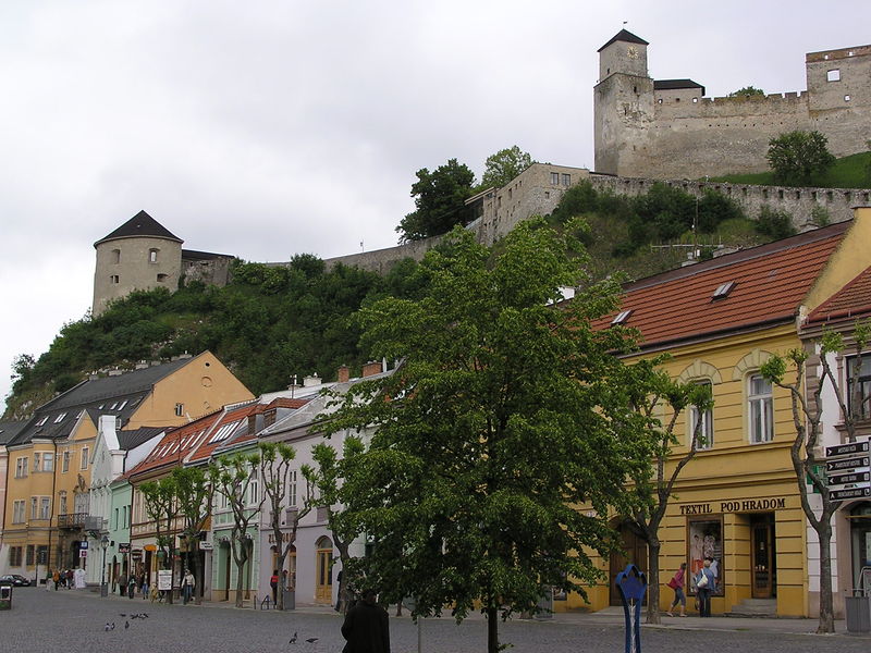 Soubor:TRENCIN2007-002.jpg