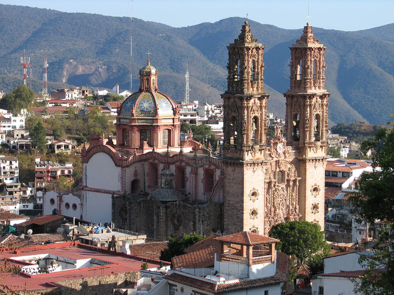 Soubor:Taxco Santa Prisca.jpg