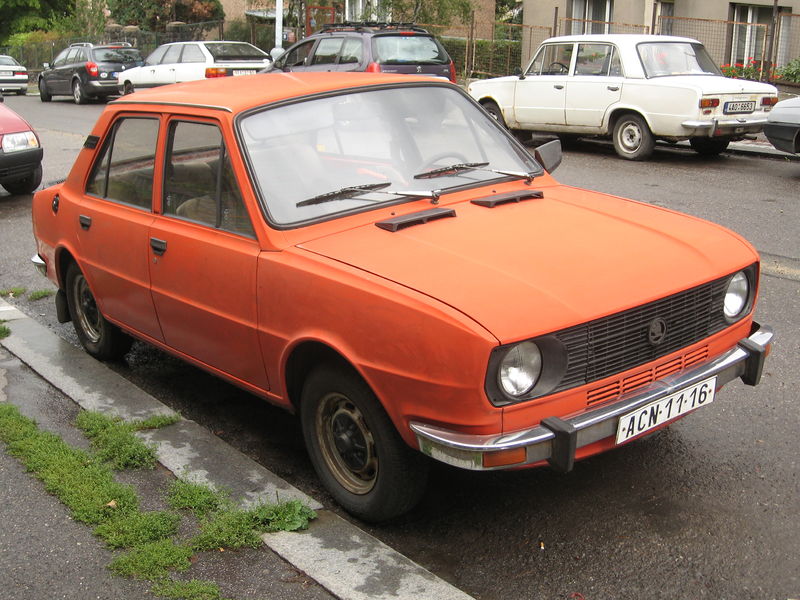 Soubor:Skoda 105S - front.jpg