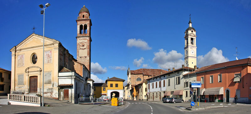 Soubor:SanGiorgioLomellina panorama.jpg