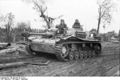 Bundesarchiv Bild 101I-087-3675A-08A, Russland, Sturmgeschütz III.jpg
