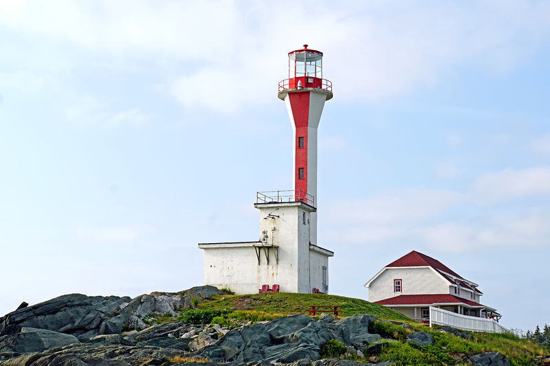 Soubor:NS-00014-Cape Forchu Lighthouse-DJFlickr.jpg