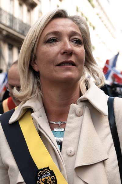 Soubor:Front National 2010-05-01 n04.jpg