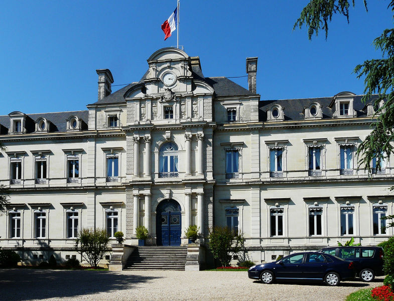 Soubor:Périgueux préfecture (2).JPG