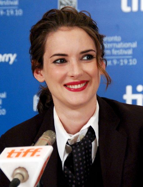 Soubor:Winona Ryder 2010 TIFF.jpg