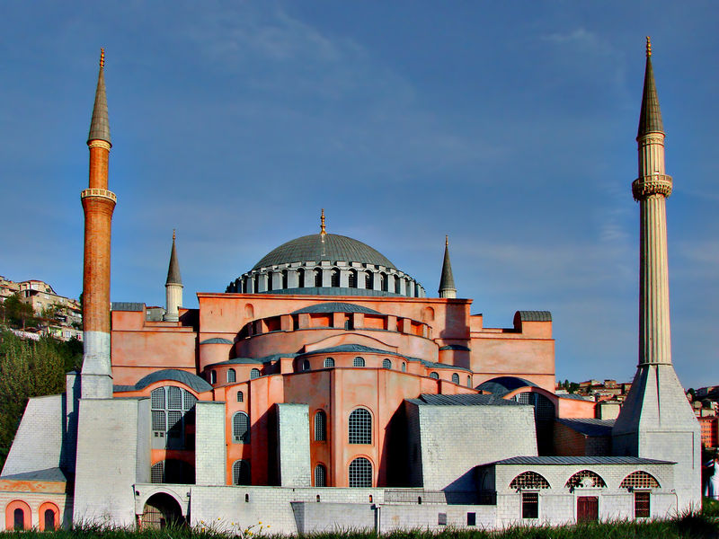 Soubor:Hagia sofia miniaturk 02824.jpg