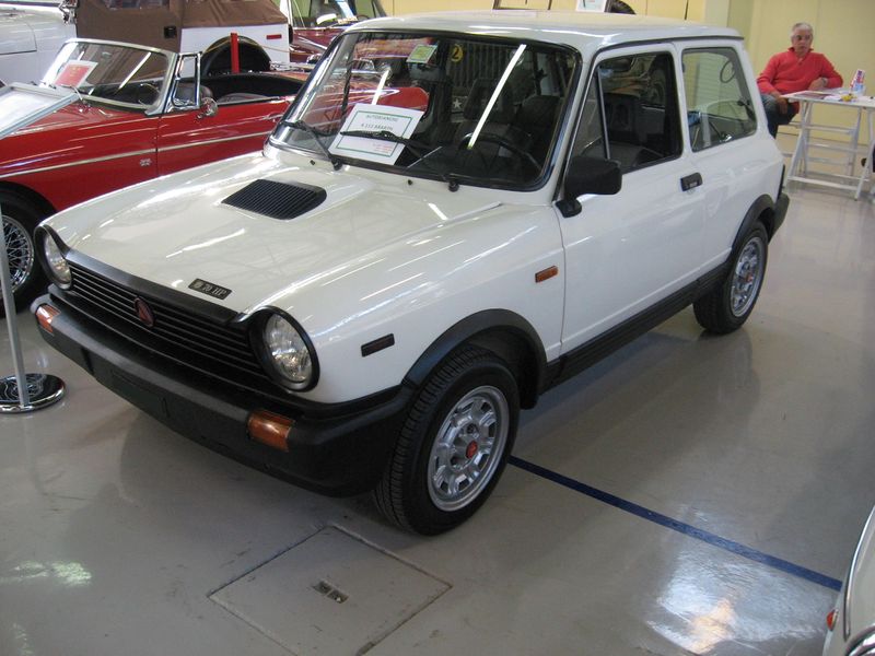 Soubor:Autobianchi A112-Abarth-MK2 Front.JPG