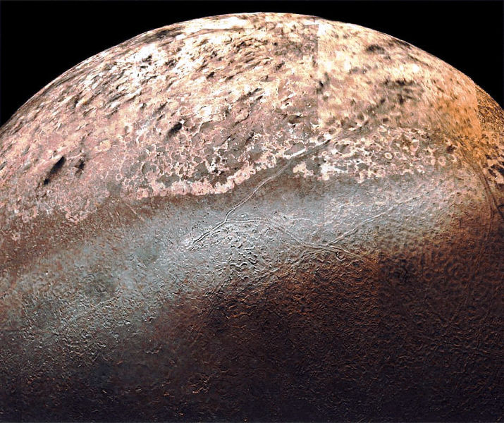 Soubor:Triton (moon).jpg