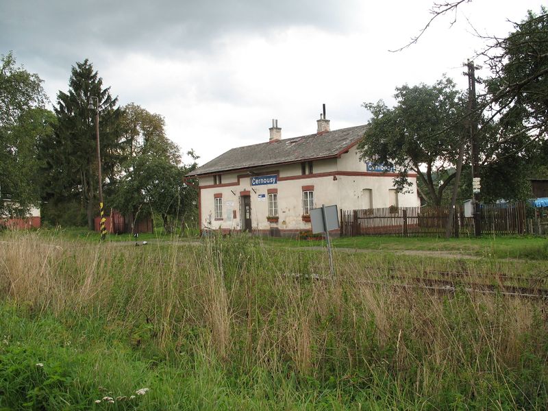 Soubor:Cernousy Bahnhof.JPG