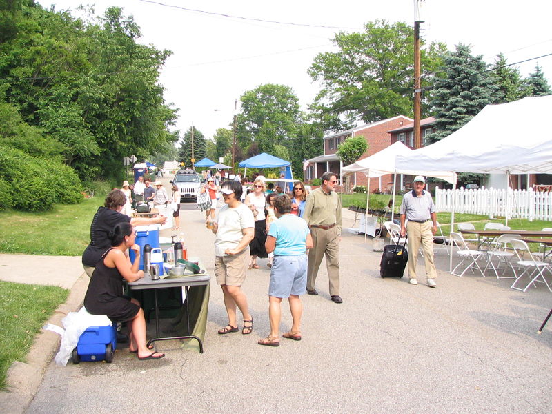 Soubor:Rachel Carson 100th-birthday crowd.jpg