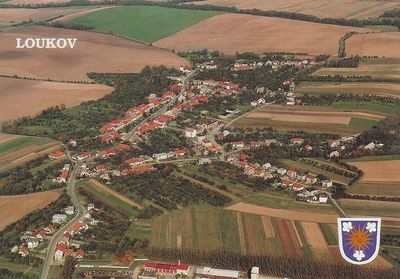 Letecký pohled na Loukov od jihozápadu