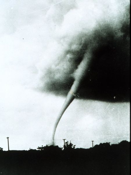 Soubor:Tornade004.jpg