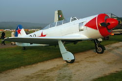 Jak 11 F-AZFJ.jpg