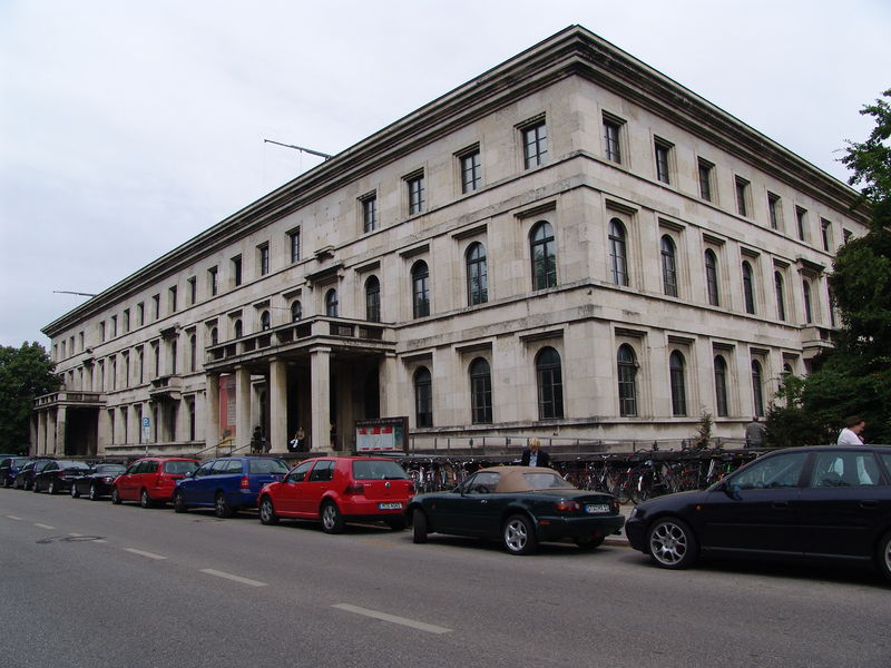 Soubor:Führerbau Munich.jpg