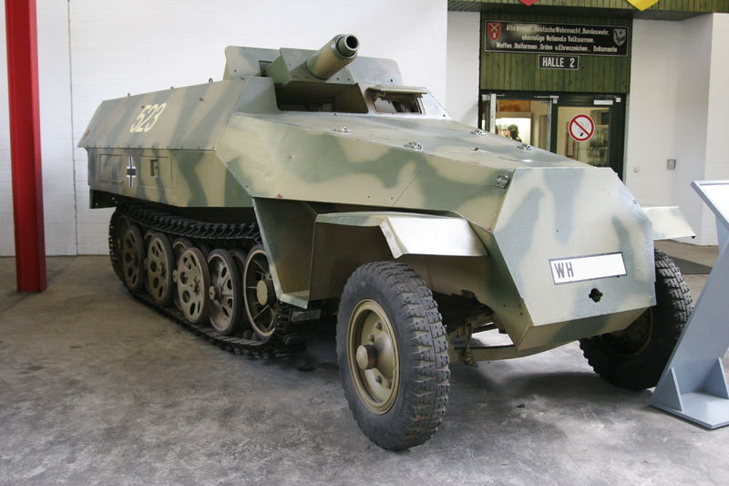 Soubor:SdKfz251-9.jpg