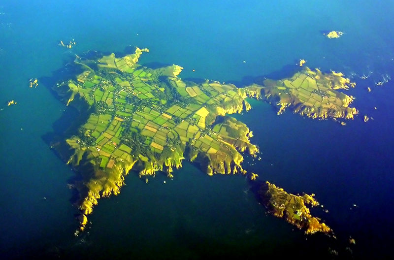 Soubor:Sark-aerial.jpg