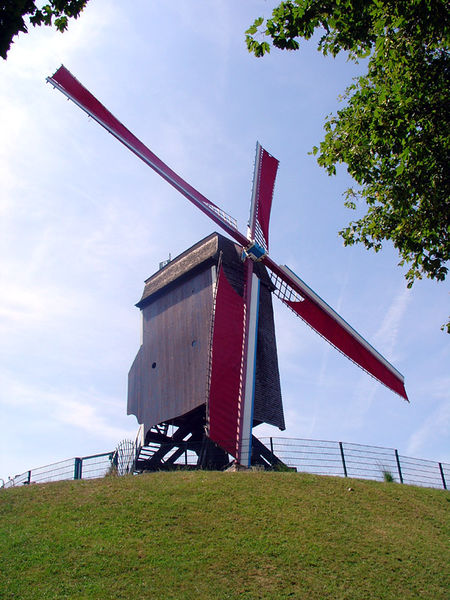 Soubor:Windmill Brugge.jpg