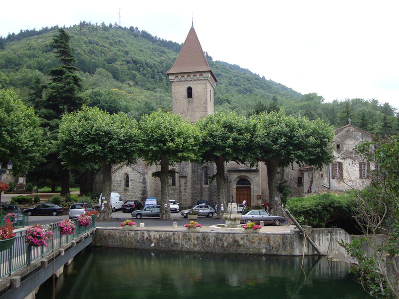 Soubor:Lunas (Hérault, Fr) l'église.JPG