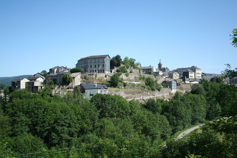 Soubor:La Salvetat-sur-Agout vue generale.JPG