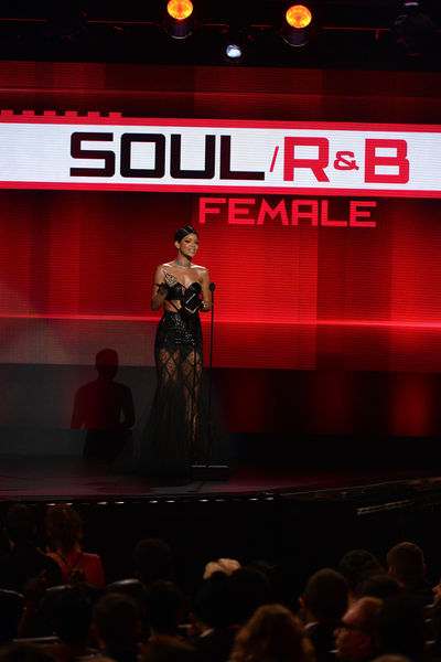 Soubor:2013 American-music-awards-2025.jpg