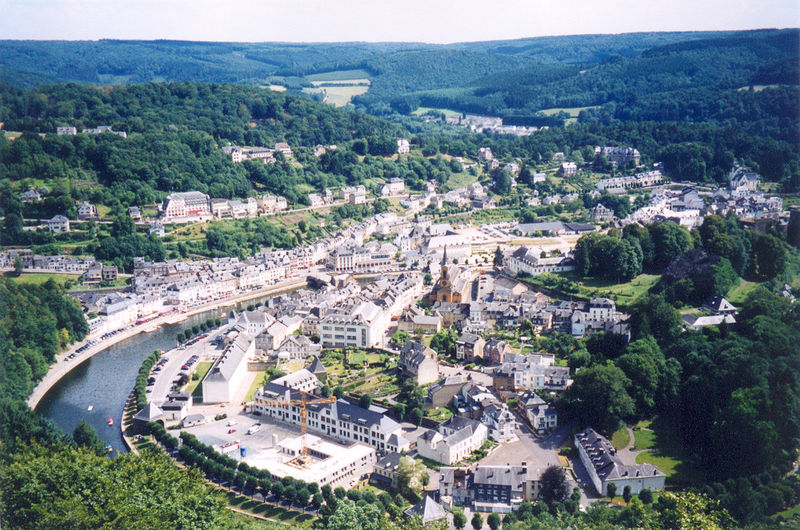 Soubor:Bouillon vue du belvédère.jpg