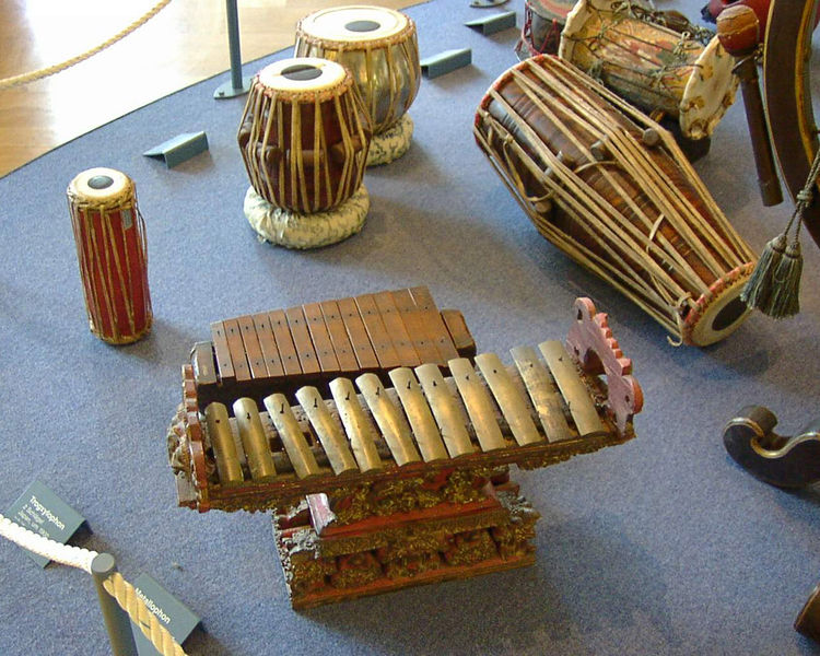 Soubor:2002-dmuseum-musik002-800.jpg