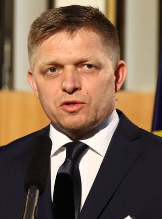Mr. Robert Fico, Prime Minister (30 June 2016)