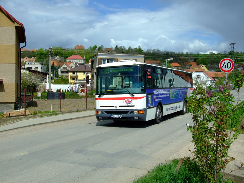 Soubor:Tuchoměřice, autobus SID.jpg