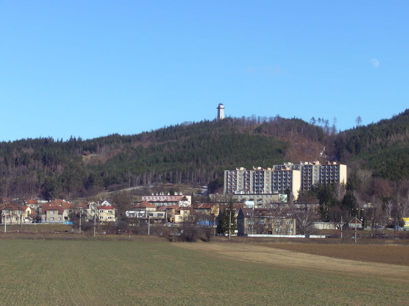 Soubor:Rozhledna-Tišnov.JPG