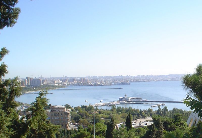 Soubor:Bay in Baku.JPG