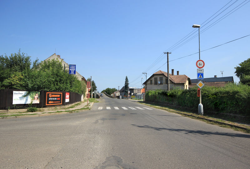 Soubor:Čelákovice, Záluží, Zálužská street.jpg