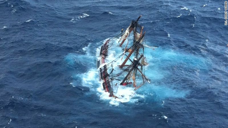 Soubor:Bounty Sinking 2012.jpg