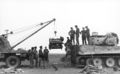 Bundesarchiv Bild 101I-024-3536-28, Kreta, Panzer VI (Tiger I), Reparatur.jpg