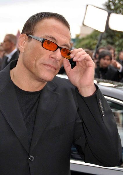 Soubor:Van Damme Cannes 2010.jpg