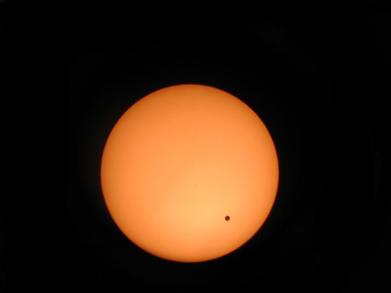 Soubor:20040608 Venus Transit.JPG