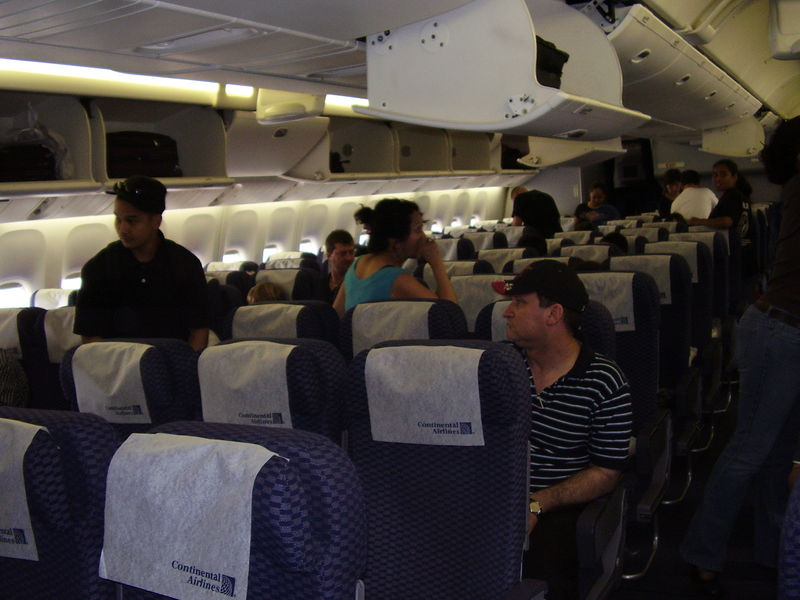 Soubor:ContinentalB777InteriorNarita.JPG