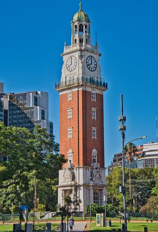 "Torre Monumental is a clock tower."