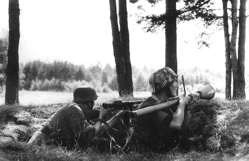 Soubor:Panzerfaust6.jpg