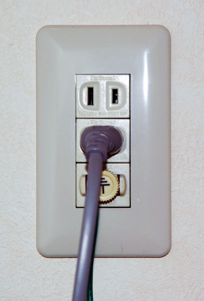 Soubor:OutletPlug.jpg