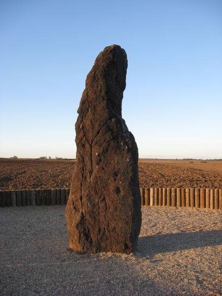 Soubor:Klobucký menhir1.jpg