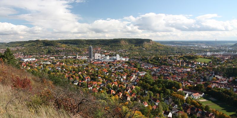 Soubor:View over Jena.jpg