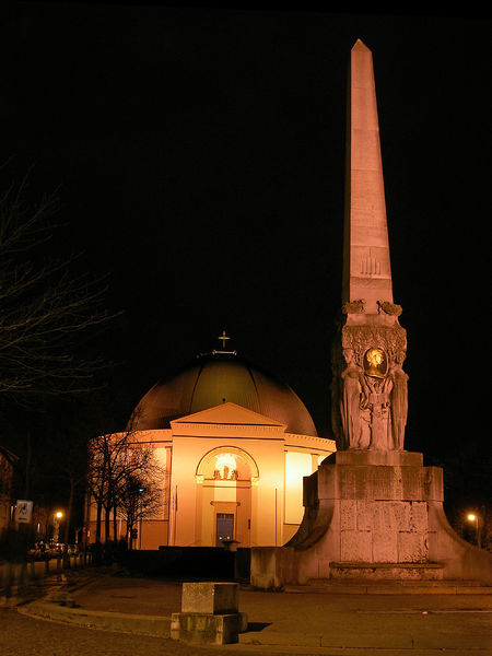 Soubor:Darmstadt Sankt-Ludwigs-Kirche.jpg