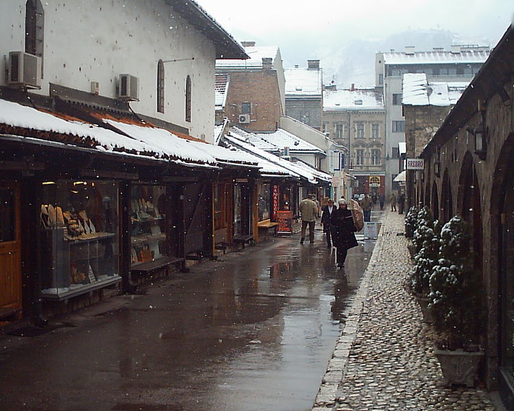 Soubor:Bascarsia sarajevo nov 05.jpg