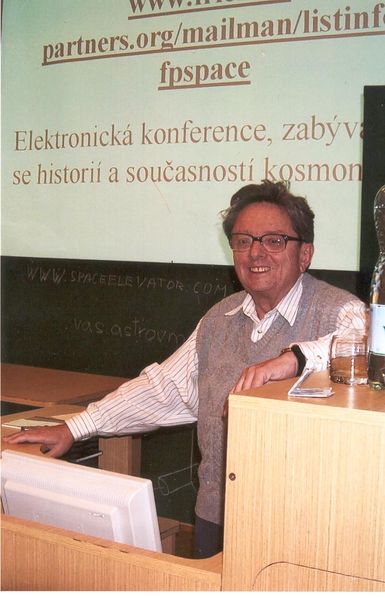 Soubor:Avitek-2004-11.jpg