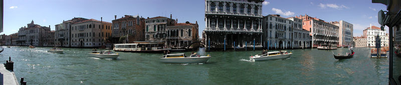 Soubor:Canal Grande Panorama2.jpg