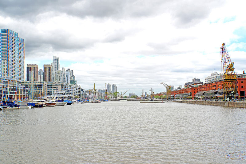 Soubor:Argentina-02176-Puerto Madero-DJFlickr.jpg