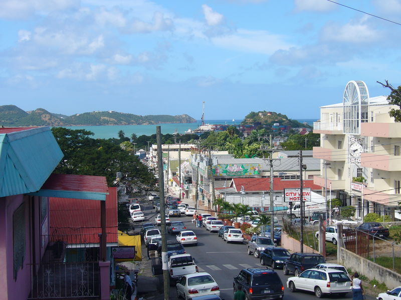 Soubor:Stjohnsstreetantigua.jpg