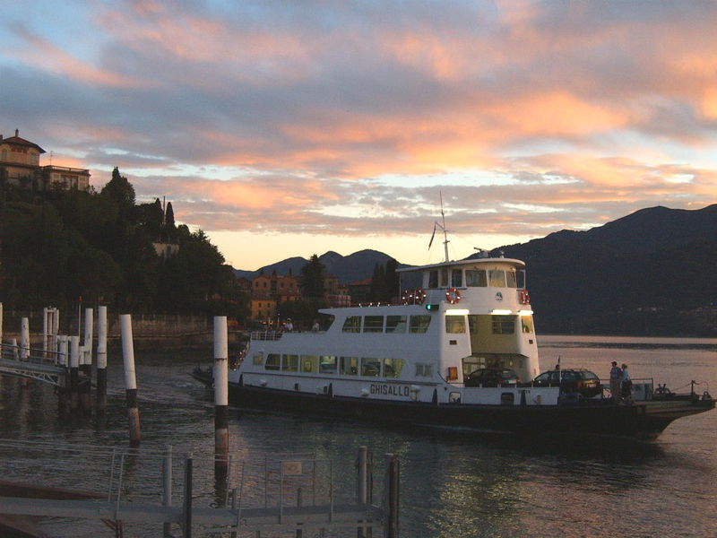 Soubor:Como ferry.jpg