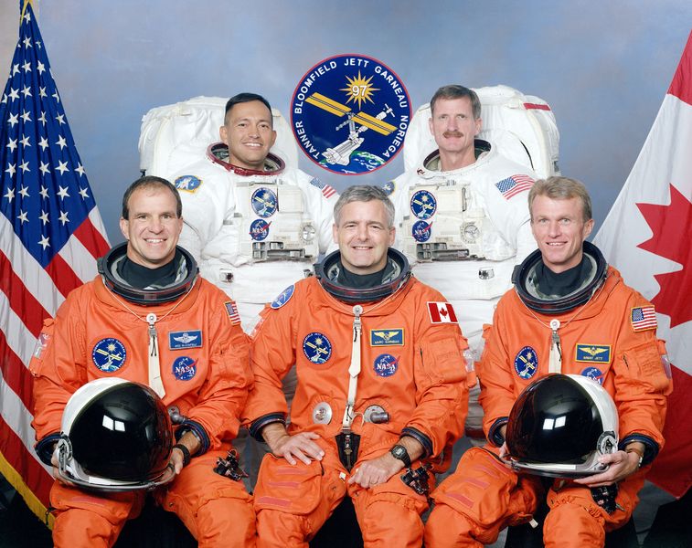 Soubor:STS-97 crew.jpg